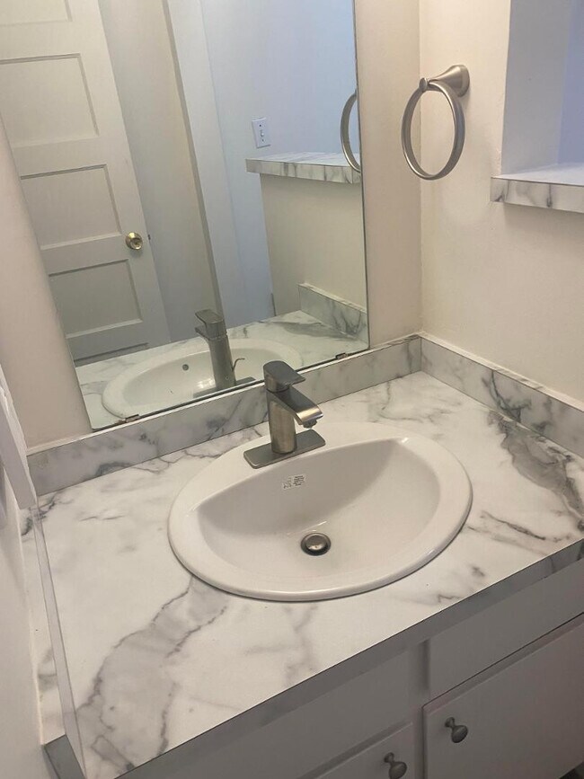 Foto del edificio - 4140 E Cliffside Trail