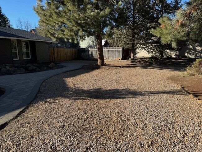 Foto del edificio - Move in special 1/2 off first month rent -...