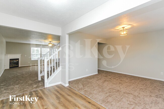 Foto del edificio - 6802 Harriet Dr