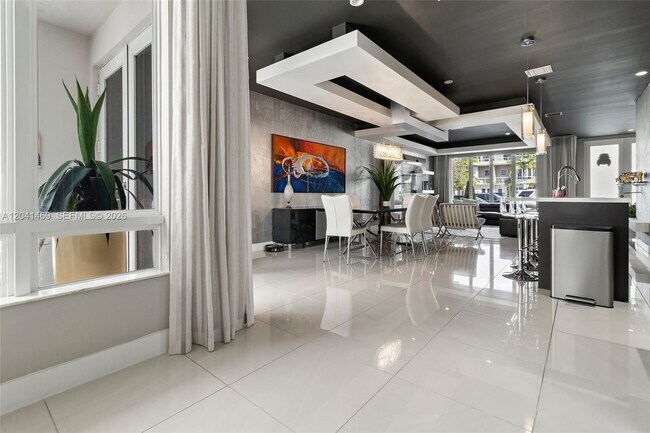 Foto del edificio - 6306 NW 104th Path