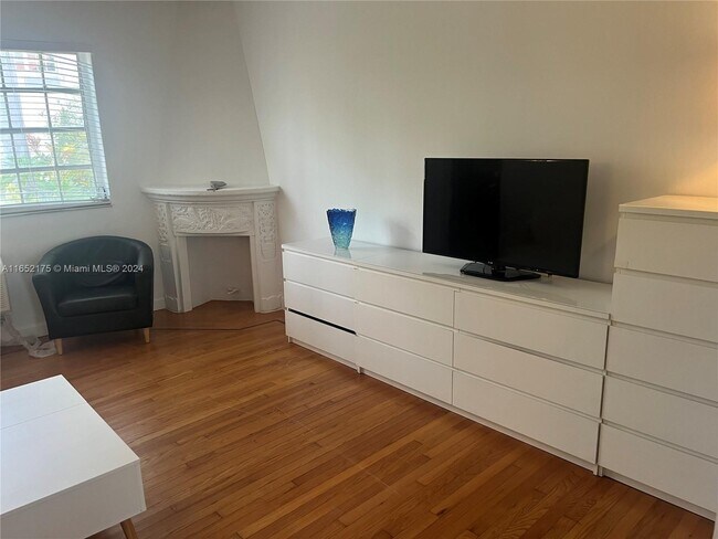 Foto del edificio - 439 15th St