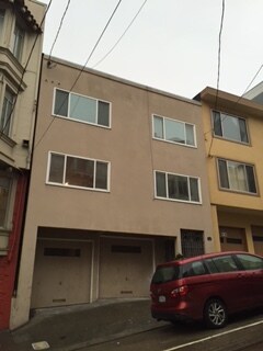 Primary Photo - 1135 Jackson St