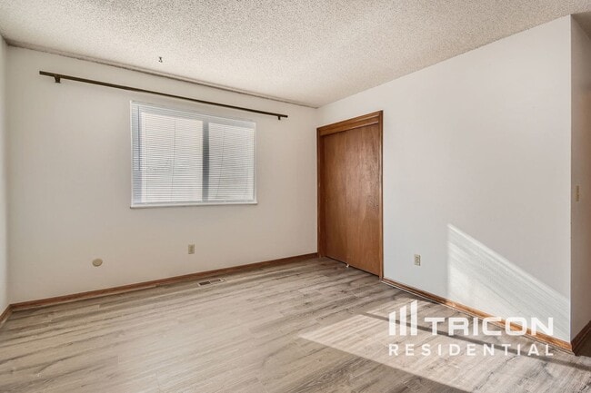 Foto del edificio - 6552 W Morraine Pl