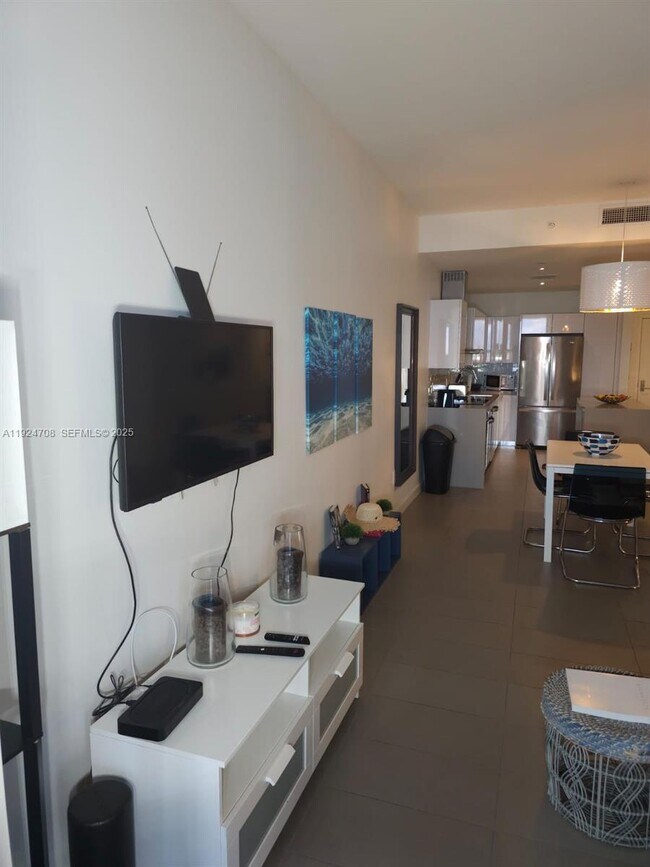 Foto del edificio - 1600 NE 1st Ave