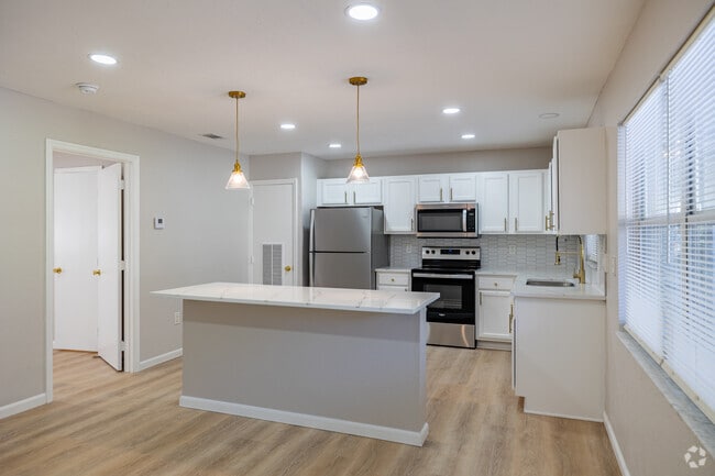 Kitchen - Genone Punta Gorda Apartments