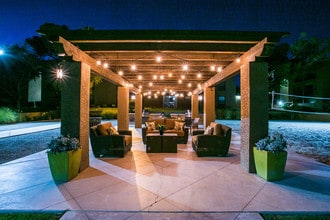 Lighted Seating - Del Rio Apartments