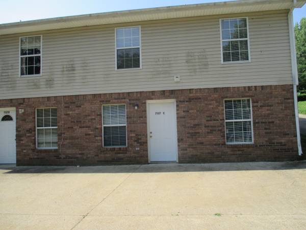 Primary Photo - 707 Peachers Mill Rd