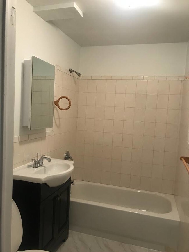 Foto del edificio - 3969 Carpenter Ave