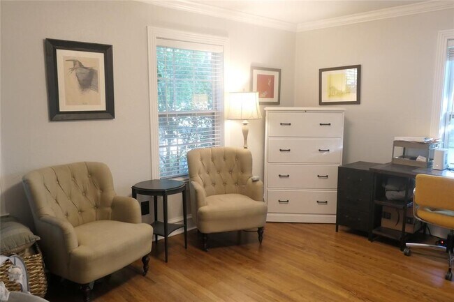 Foto del edificio - 3702 Cherrywood Rd