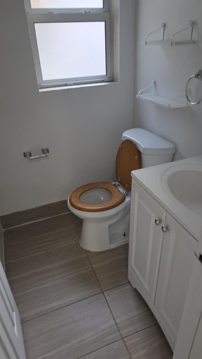 Foto del edificio - 1728 Pierce St