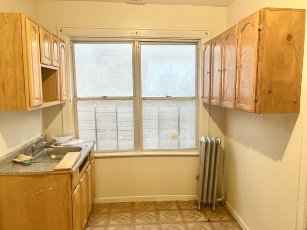 Foto del edificio - 10317 171st St