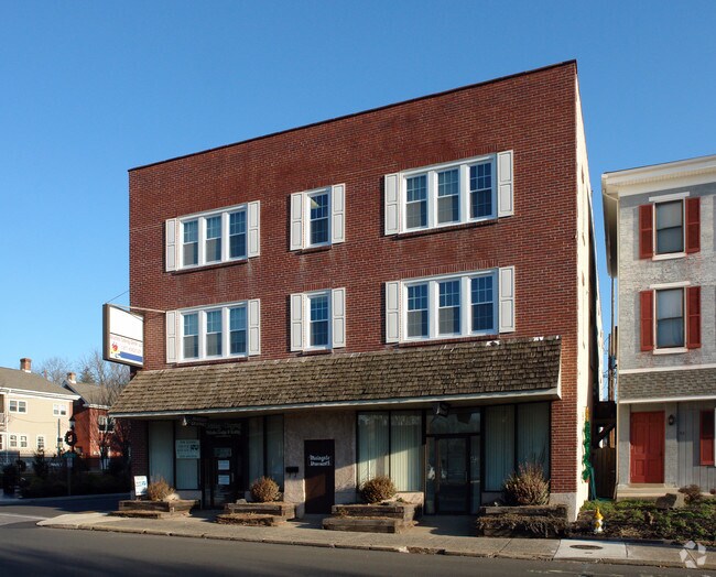 Maingate Apartments Ersville Pa Building Photo Maingate Apartments
