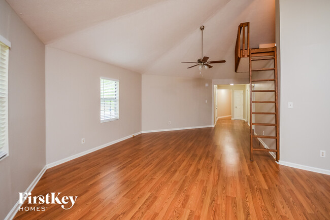 Building Photo - 100 Ashley Oaks Dr