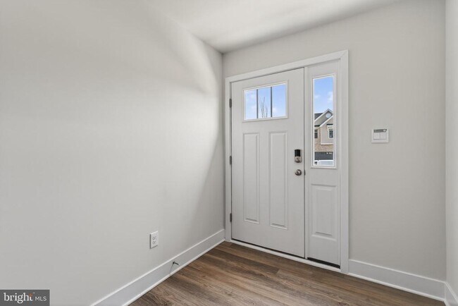 Foto del edificio - 5225 Manor Park Dr