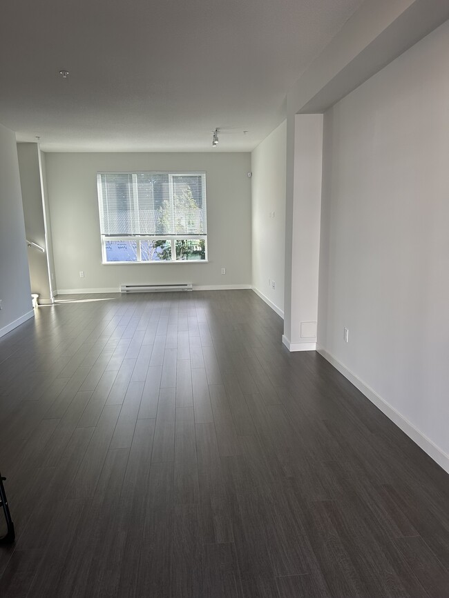 Building Photo - 8335 Nelson St