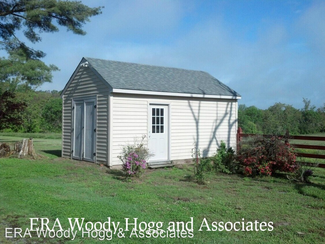 Foto del edificio - 3 br, 1 bath House - 5484 Pole Green Rd