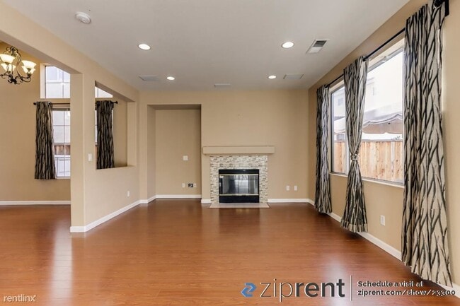 Building Photo - 4 br, 2.5 bath House - 3297 Woodmere Drive...