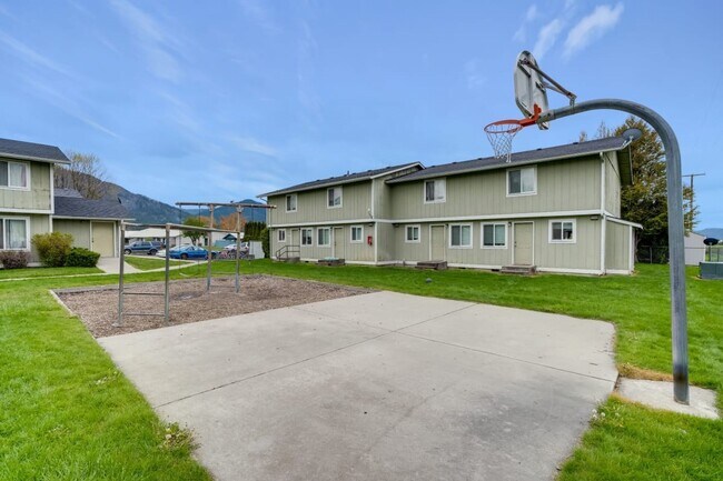 Foto del edificio - 402 S 5th St E