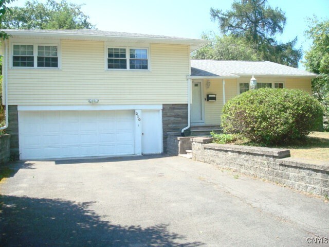 Foto del edificio - 210 Hurlburt Rd