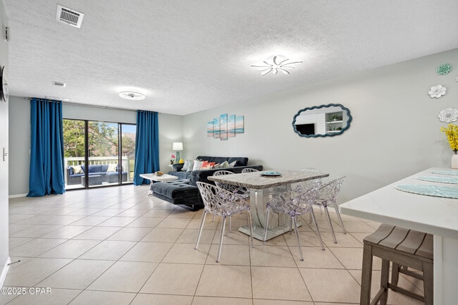 Foto del edificio - 237 St Katherine Blvd