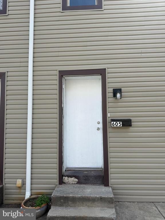 Building Photo - 605 Dauphin St
