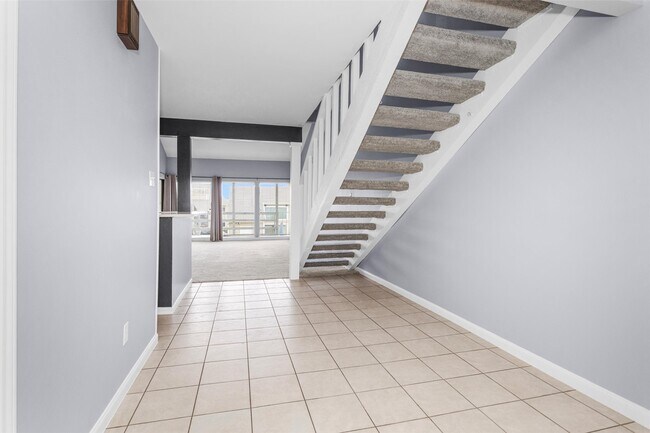 Foto del edificio - 50 April Point Dr S