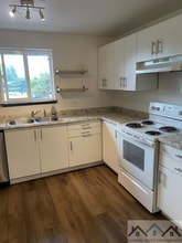 Building Photo - 1018 76 St Ct E