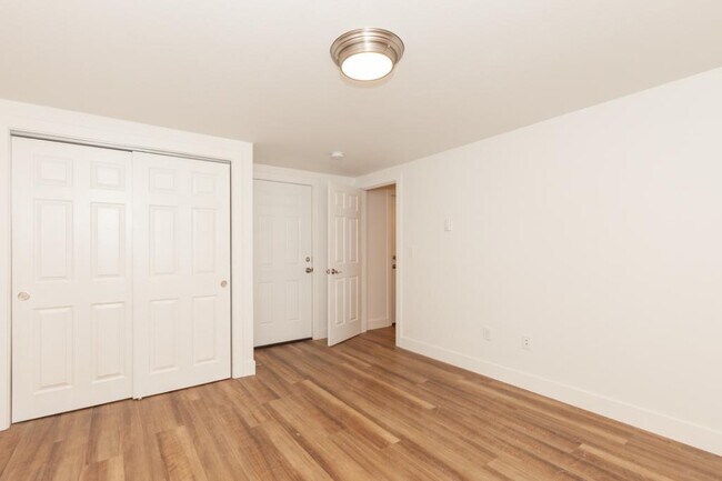 Foto del edificio - 260 S Cleveland Ave