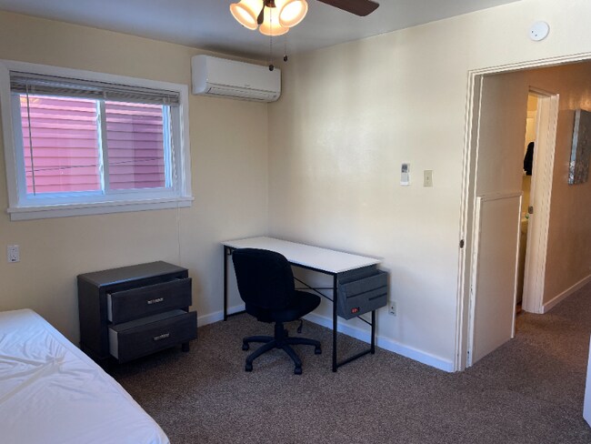 Foto del edificio - 4307 Milgate St