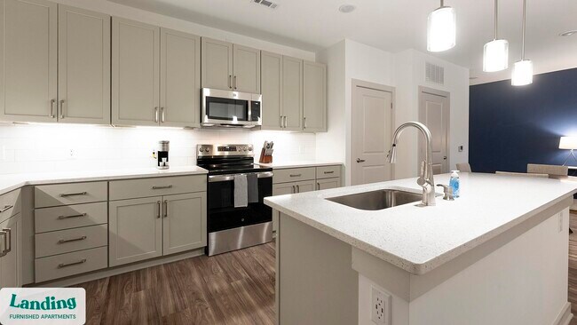 Foto del edificio - 2740 Village Crossing Blvd