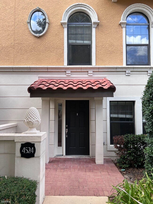 Foto del edificio - 4 br, 3.5 bath Townhome - 4524 Messina Dr