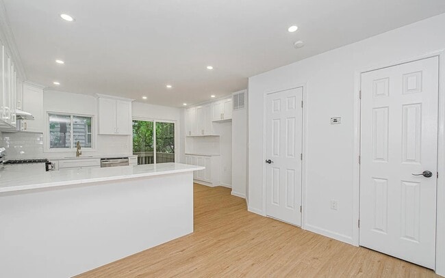 Foto del edificio - 22 Greenfield Ct