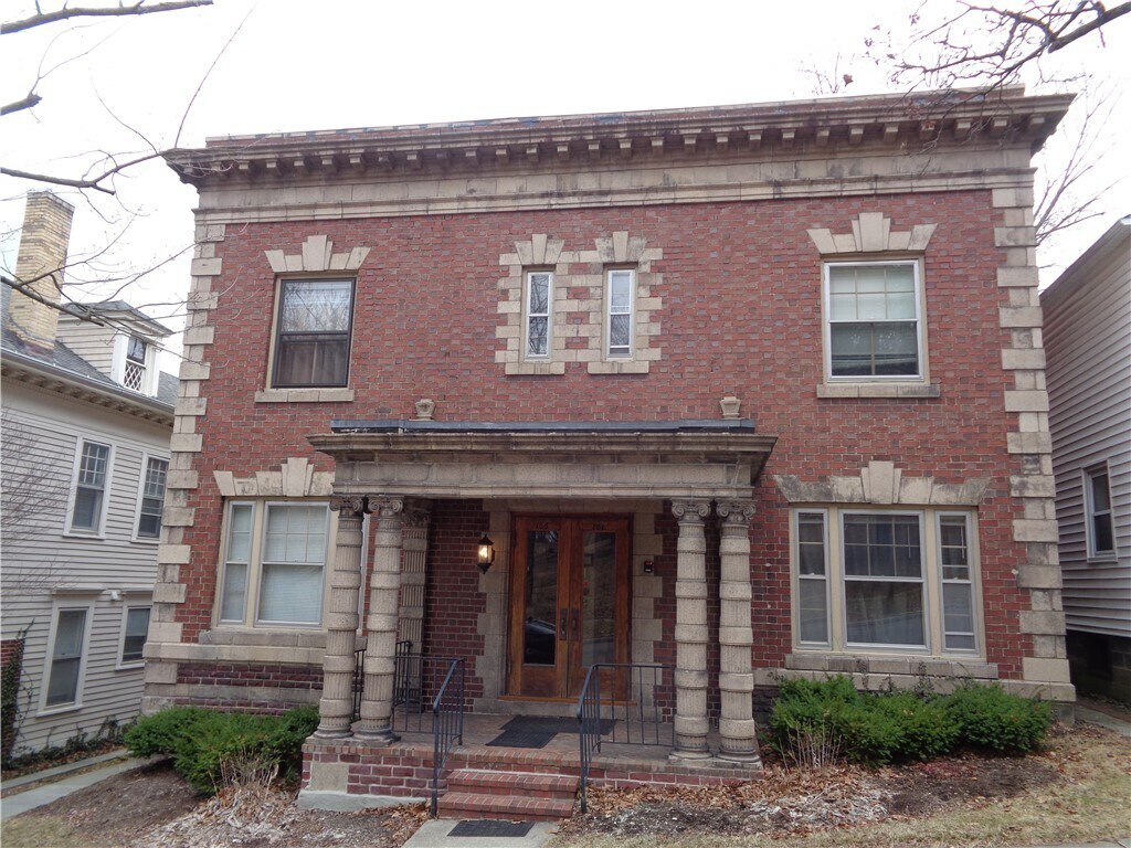 Foto principal - 166 Pine St
