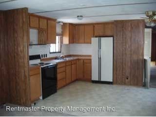 Building Photo - 463 Contor Ave