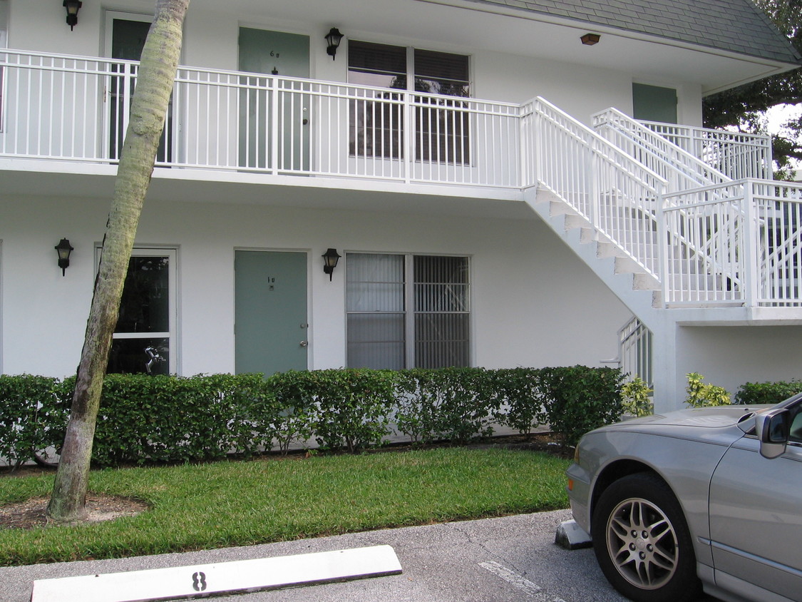 Foto principal - 2800 Indian River Blvd