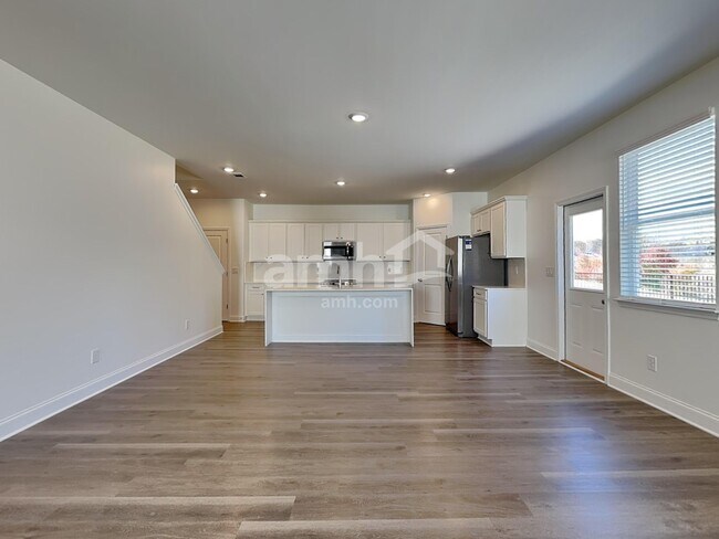 Foto del edificio - 510 Pointe Dr