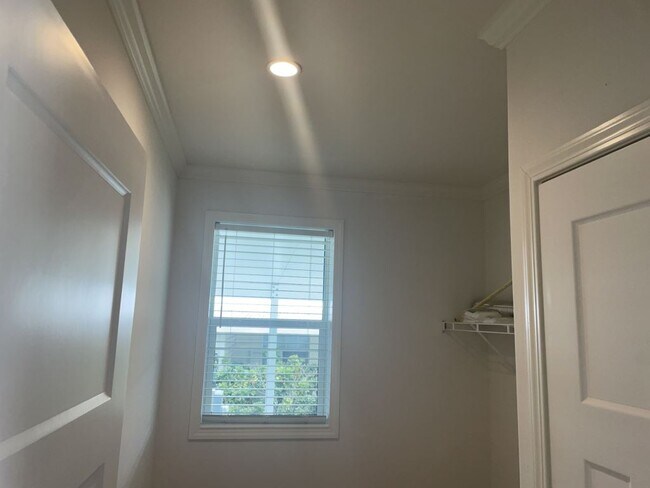 Foto del edificio - 4213 68th St N