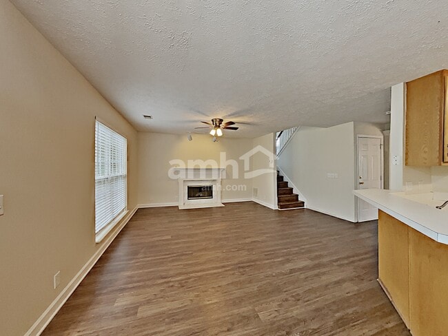 Foto del edificio - 4014 Lenox Ct