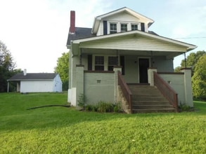 Building Photo - 4920 Colonial Ave Building Photo - 4920 Colonial Ave