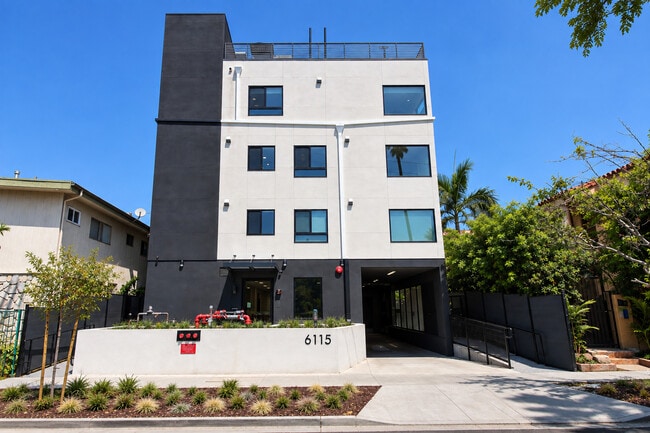 Building Photo - 6115 Romaine St