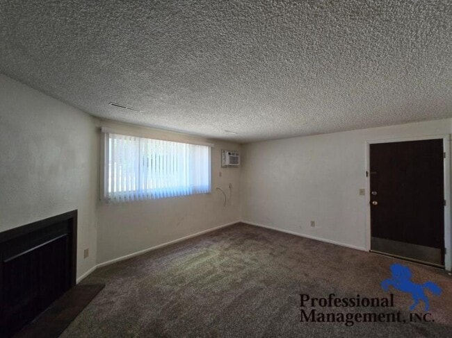 Building Photo - 2 bedroom in Billings MT 59101