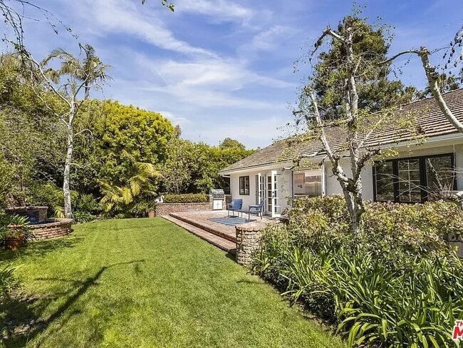 Building Photo - 17481 Tramonto Dr