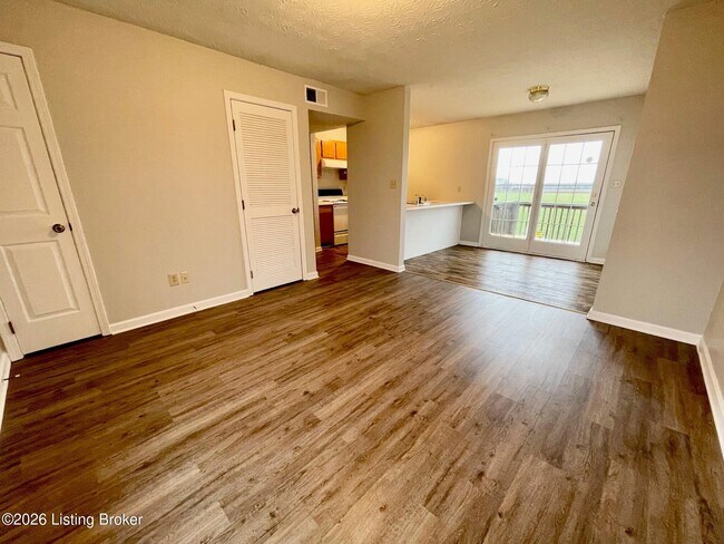 Foto del edificio - 456 Joy Ave