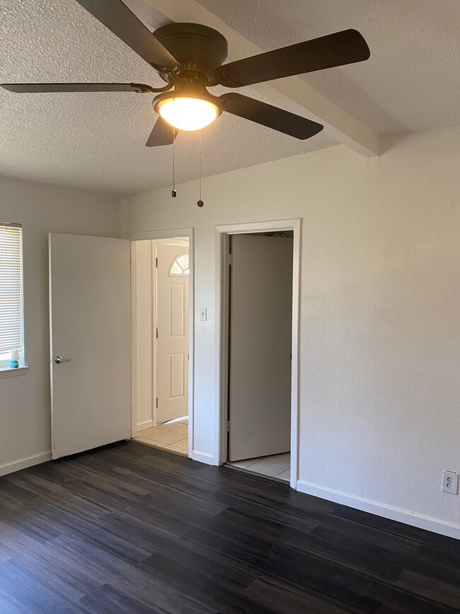 Foto del edificio - COMING SOON!! Quaint Los Banos Home