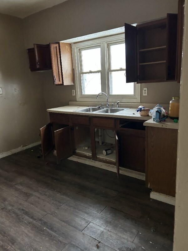 Foto del edificio - 1779 E Hickory St