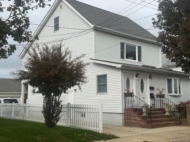 Building Photo - 164 Jackson Ave