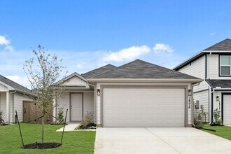 Building Photo - 14316 Leafy Willow Dr
