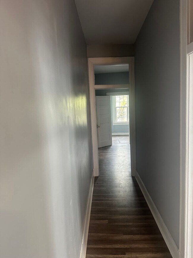 Foto del edificio - Remodeled Home - Baltimore