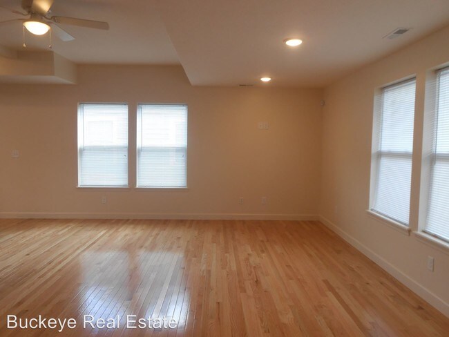 Foto del edificio - 2357 Neil Ave