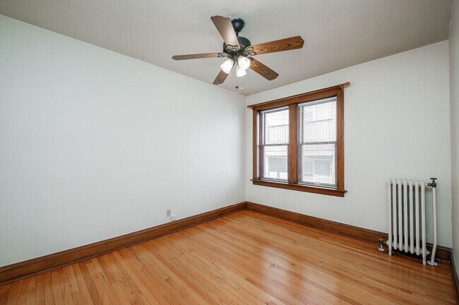Building Photo - 509 Duane St